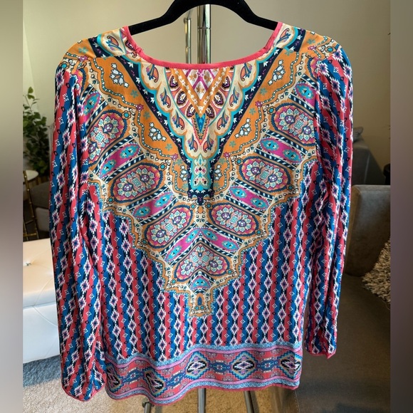 Tolani Silk Long Sleeve Pink Multicolor V neck shirt blouse size small or medium - Picture 4 of 10